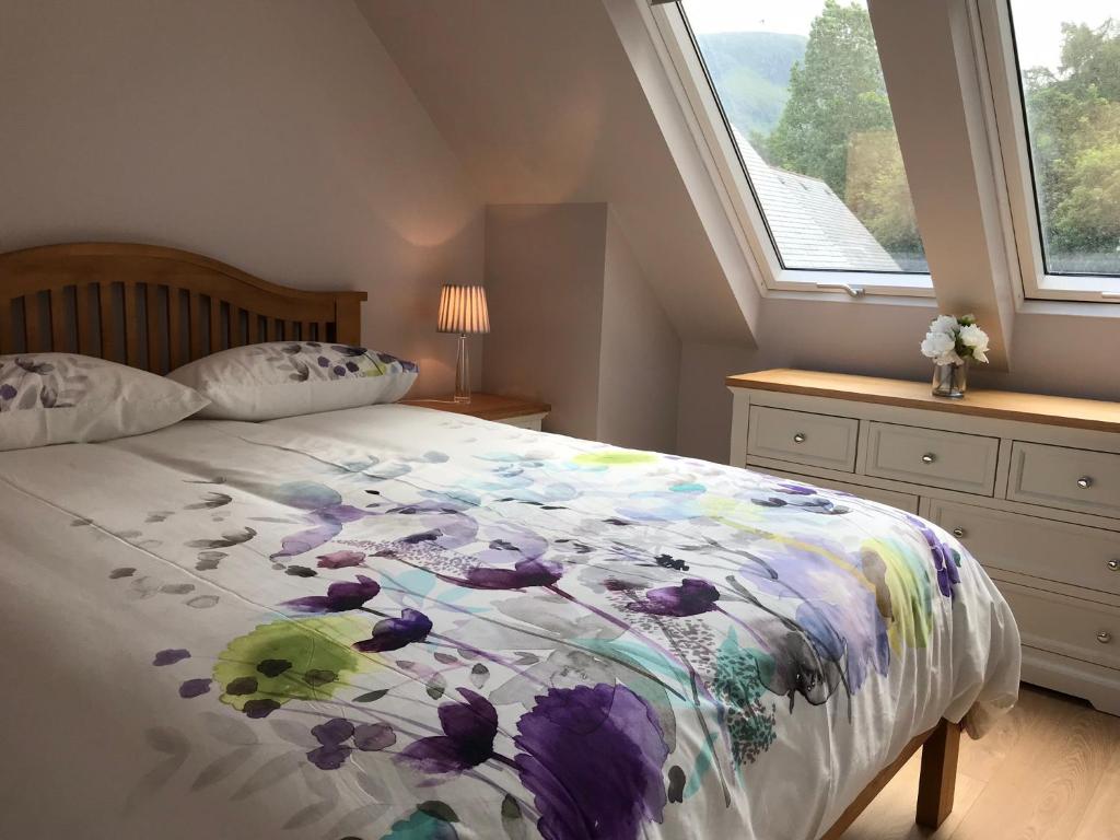 River cottage room 4